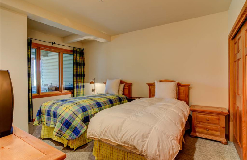 Rental bedroom at Alpine Ski Properties.