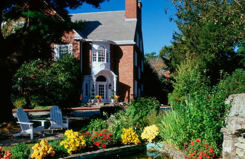 Exterior view of The Spa at Norwich Inn.