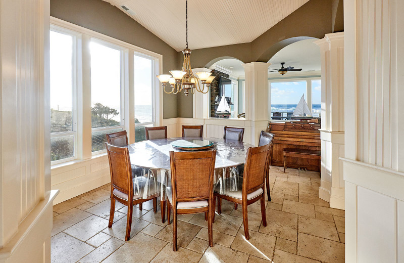 Dining room at Admiral's Beach Retreat.