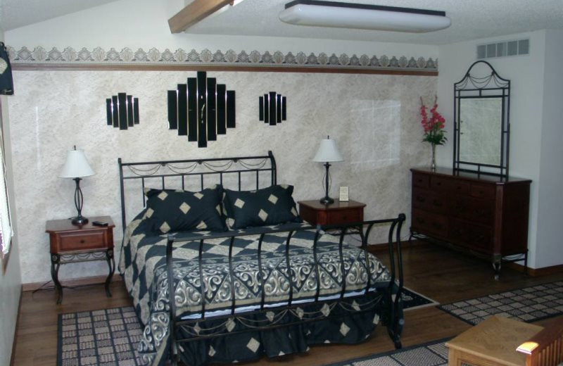 Bedroom at Sand County Service Company - Arbor Dell