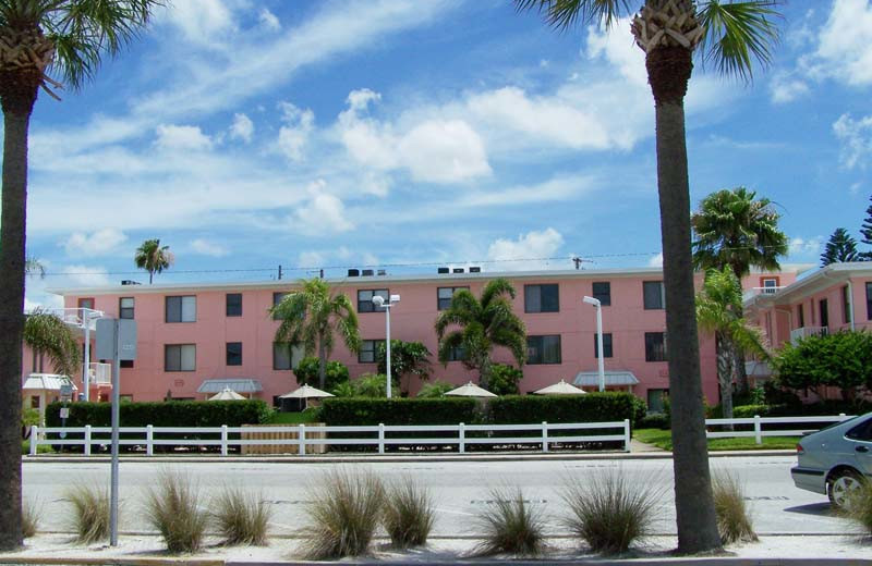 Exterior view of Gulf Winds Resort Condominiums.