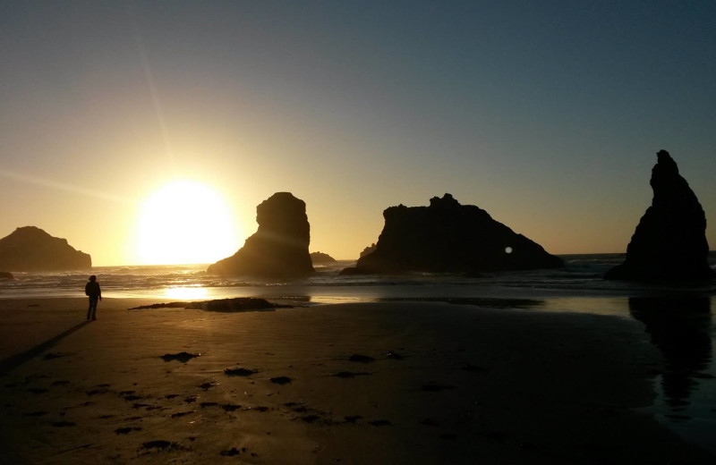 Beach at Sunset Oceanfront Lodging.