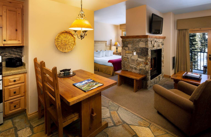 Guest room at Mountain Lodge Telluride.