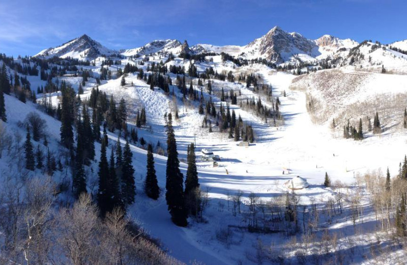 Mountains at Lakeside Resort Properties.