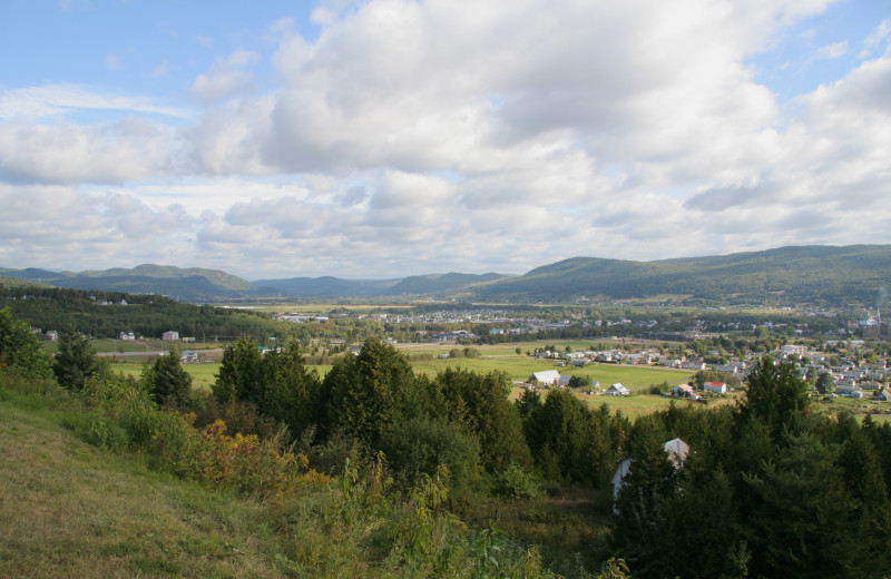 Scenery near Auberge Aux Petits Oiseaux.