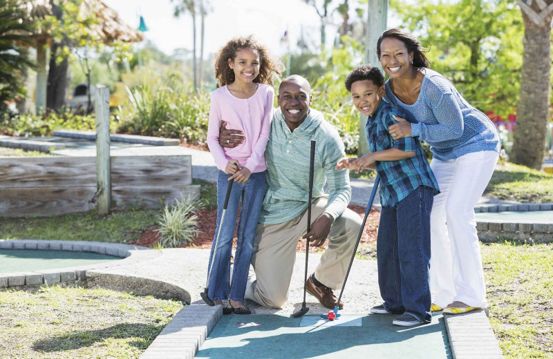 Mini golf near Destin Getaways.