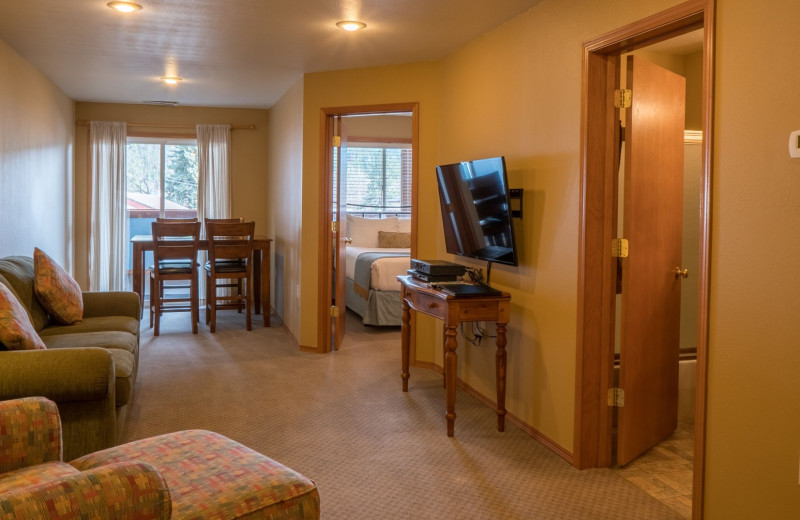 Guest room at Obertal Inn & Vacation Rentals.