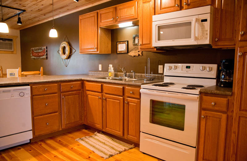Guest kitchen at Campfire Bay Resort.