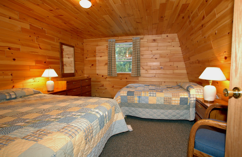 Almost all of the cabins at Half Moon Trail Resort have hand made quilts on every bed.