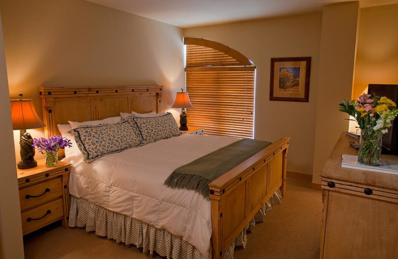 Guest bedroom at Edelweiss Lodge and Spa.