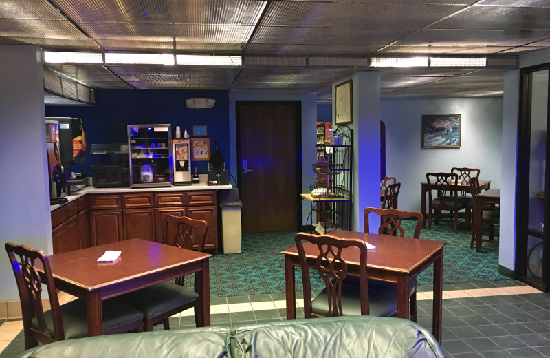 Breakfast at Nation's Inn.