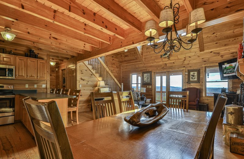 Cabin dining room at Mountain Oasis Cabin Rentals.