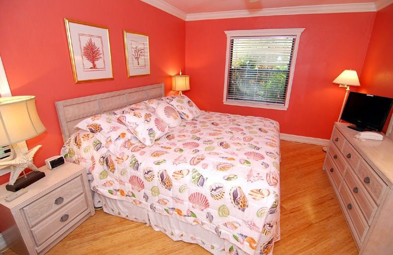 Guest room at Sanibel Moorings Condominiums.