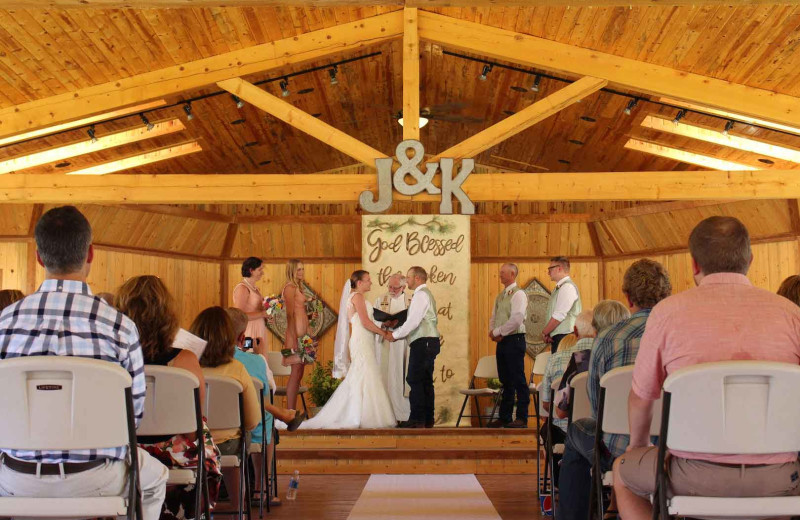 Weddings at Quinn's Hot Springs Resort