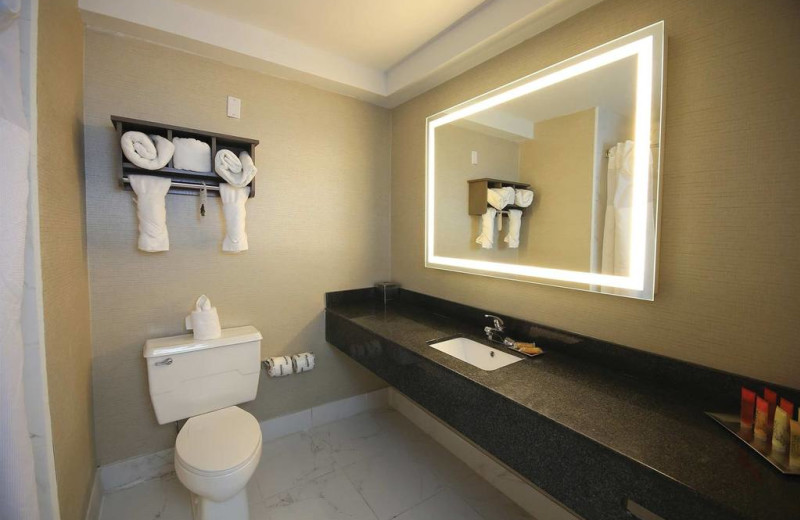 Guest bathroom at Surfbreak Oceanfront Hotel.