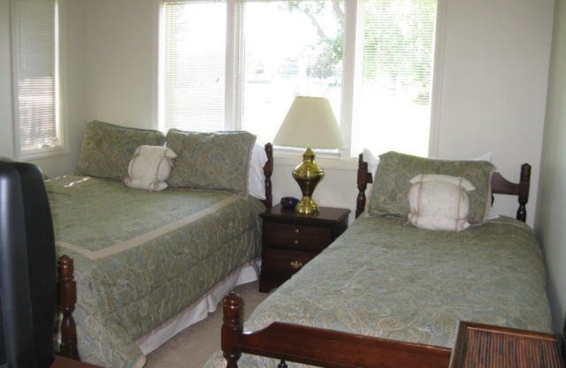 Rental bedroom at Jefferson Landing.