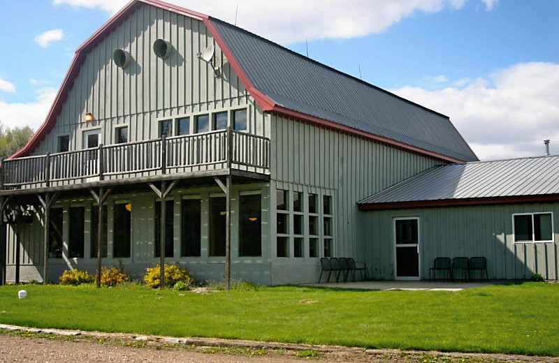 Exterior view of Hay's Lodge.