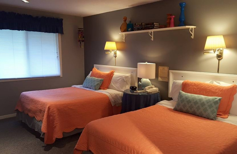 Guest room at Winfield Inn & Gardens.