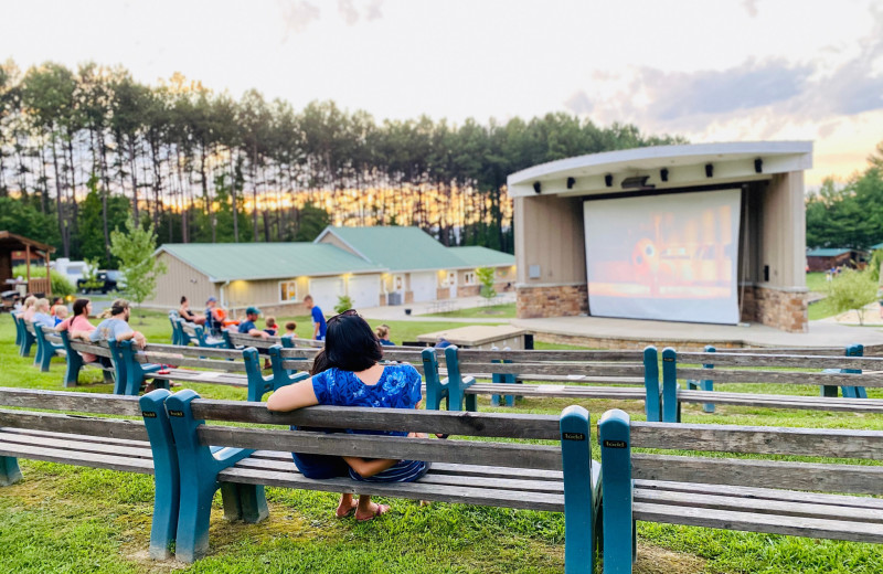 Outdoor theater at Yogi Bear's Jellystone Park™ Camp-Resort: Golden Valley, NC.

