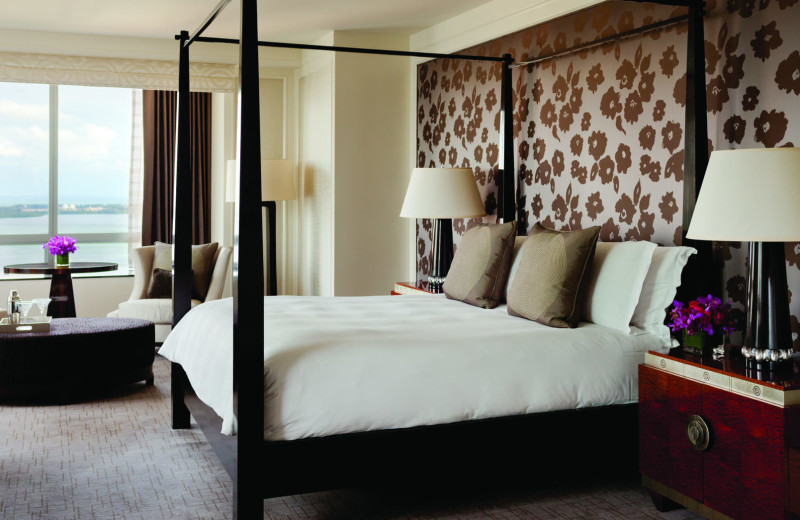 Guest room at Four Seasons Hotel Miami.