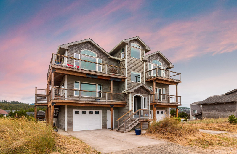 Rental exterior at Kiwanda Coastal Properties.