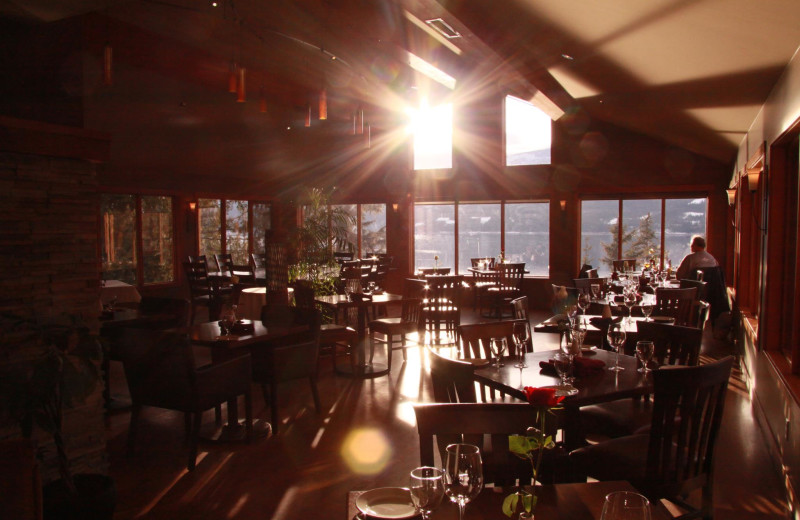 Dining room at Halcyon Hot Springs Village and Spa.