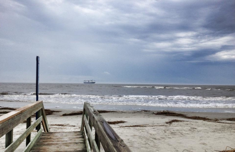 Beach at Ocean Inn 