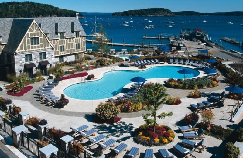 Exterior View of Harborside Hotel