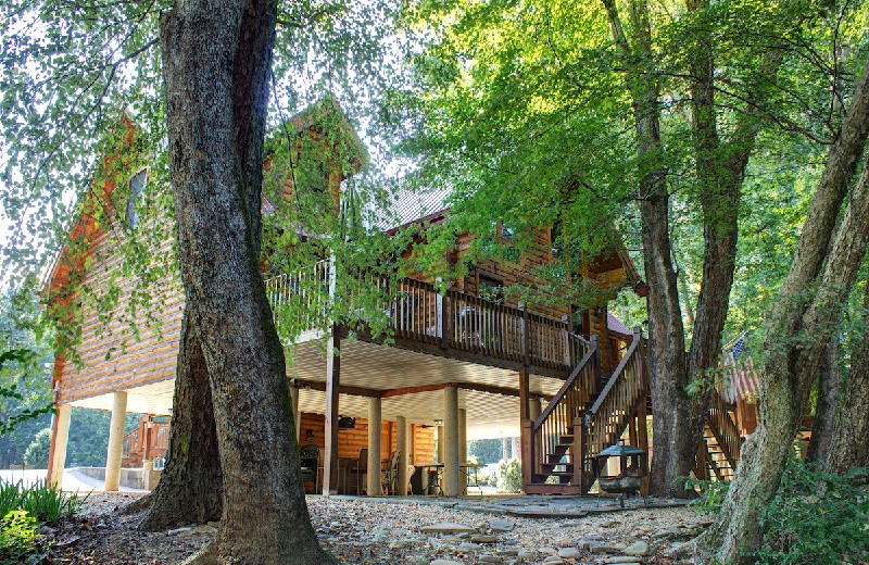 Cabin exterior at Georgia Mountain Rentals.