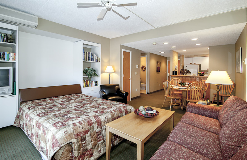 Guest room at Rivergreen Resort.