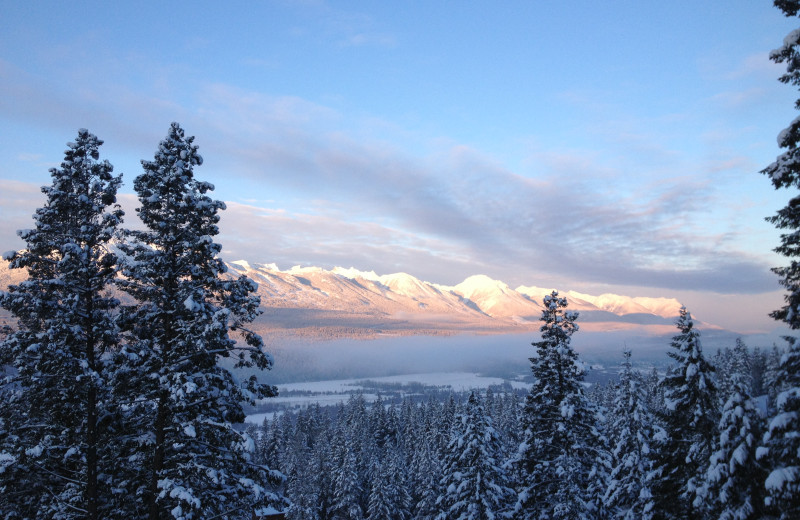 Mountain view at Cedar House Restaurant & Chalets.