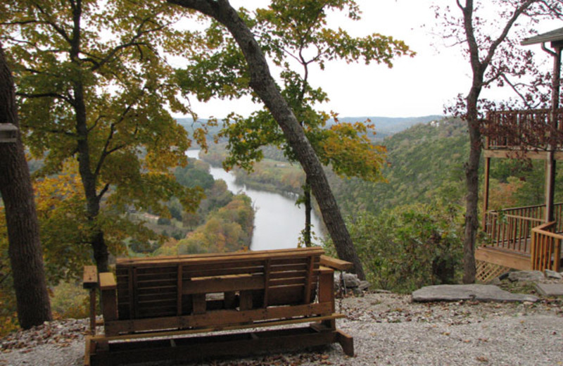 Exterior view at Can-U-Canoe Riverview Cabins.