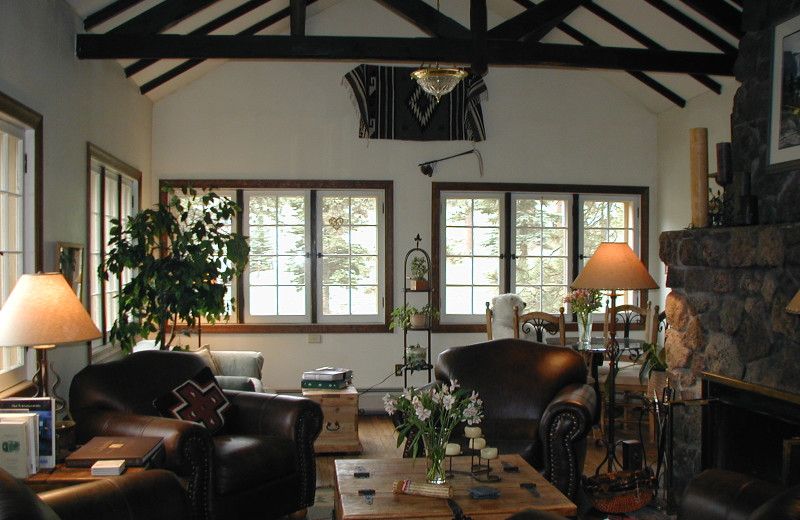 Lounge at Meadow Creek Lodge and Event Center.