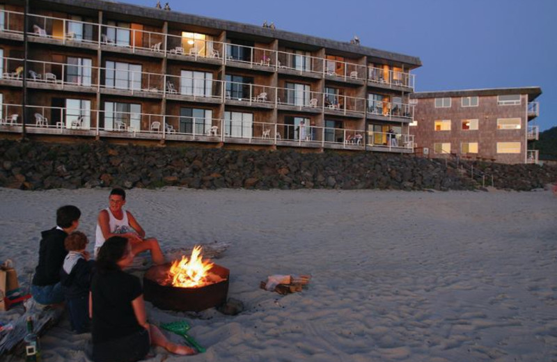 Beach fire at The Tolovana Inn.