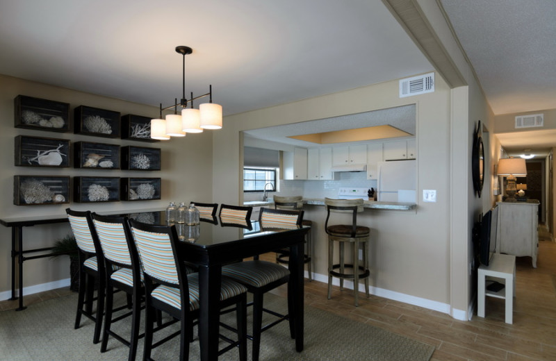 Rental kitchen at beachrentals.mobi. LLC.