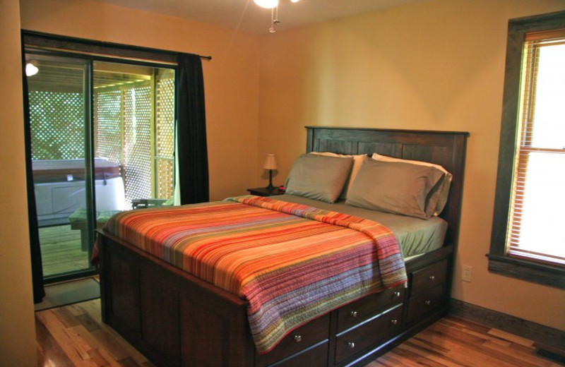 Cabin bedroom at Linville Cabins.