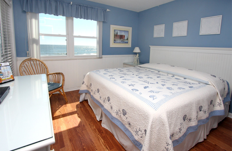 Rental bedroom at Seaside Vacations.