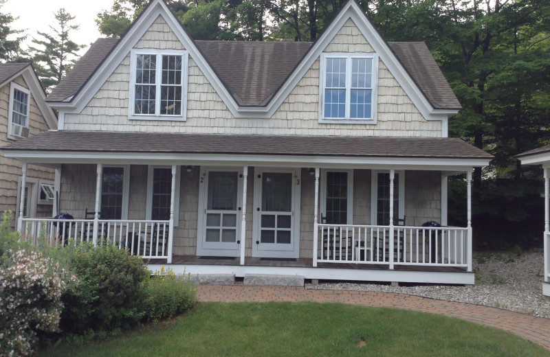 Cottage exterior at Sunapee Harbor Cottages.
