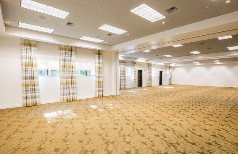 Banquet room at The Inn at Gig Harbor.