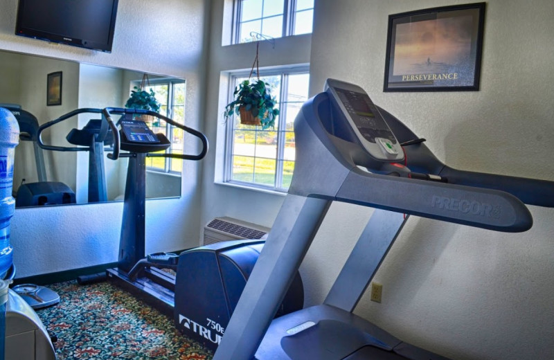 Fitness center at BridgePointe Inn & Suites.