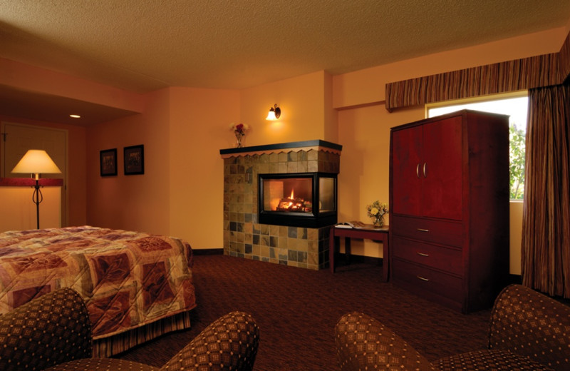 Fireplace guest room at Kah-Nee-Ta Resort and Spa.