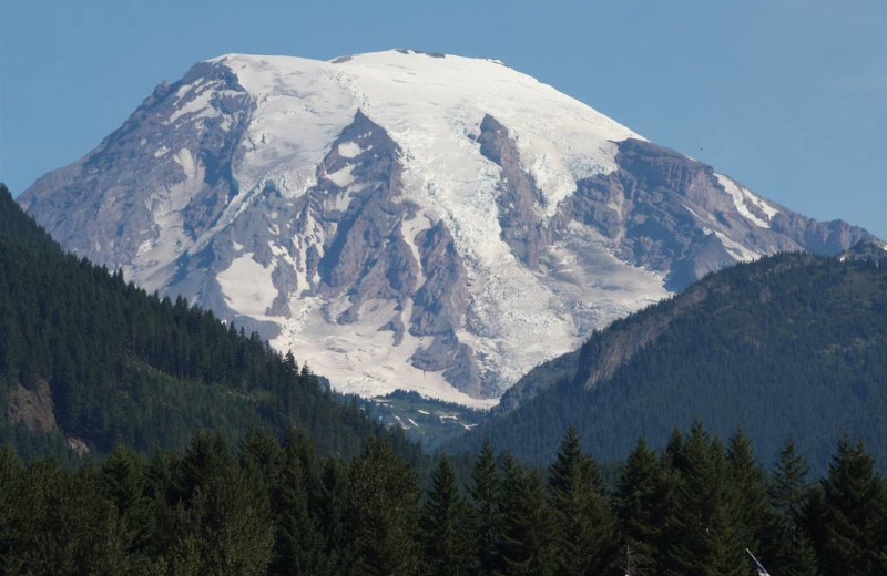 mountain view at Packwood Lodge.