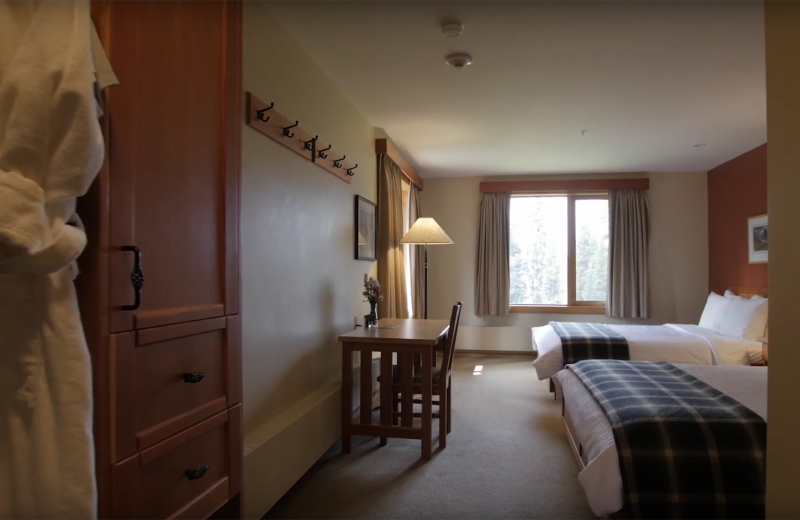 Guest room at Bugaboos Lodge.