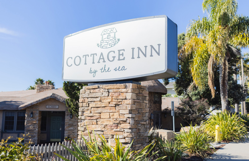 Exterior view of Cottage Inn by the Sea.