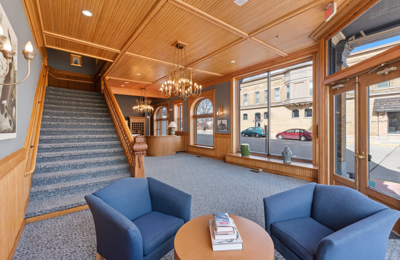 Lobby at Audubon Inn.