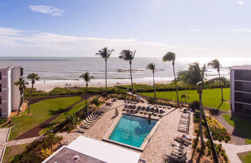 Rental beach view at Sanibel 