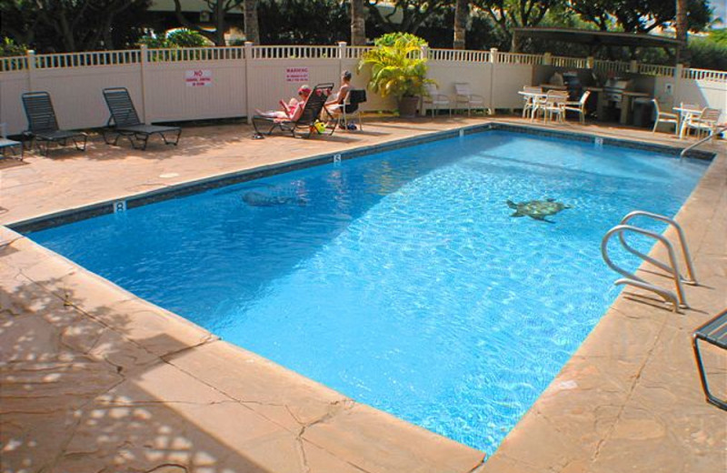 Outdoor pool at Maui Vacation Rentals.