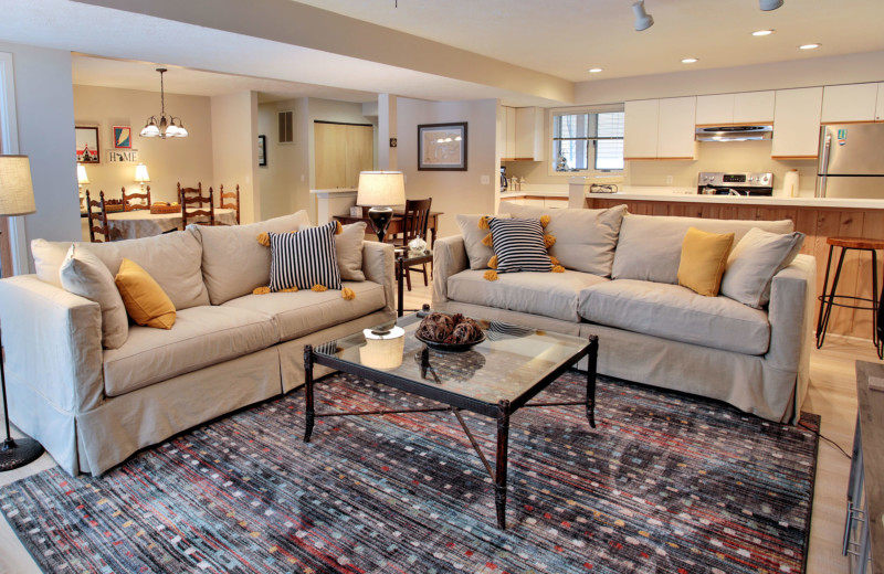 Guest room at Trout Creek Vacation Condominiums.