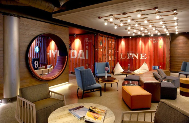 Hotel Zephyr
