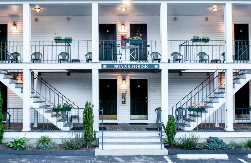 Exterior view of Whaler's Inn.